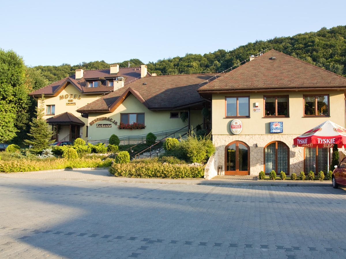 Hotel Kochanow Kochanow  Екстериор снимка