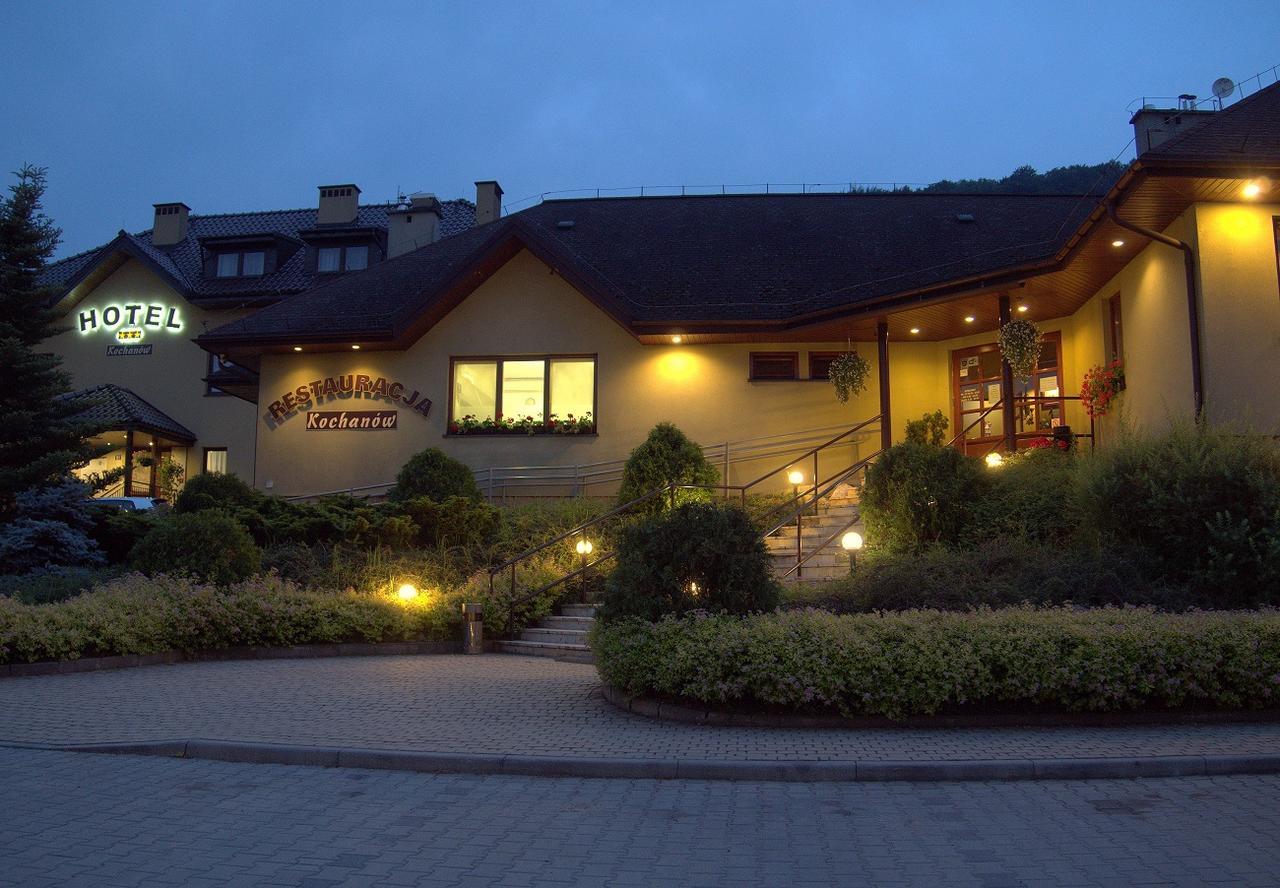 Hotel Kochanow Kochanow  Екстериор снимка